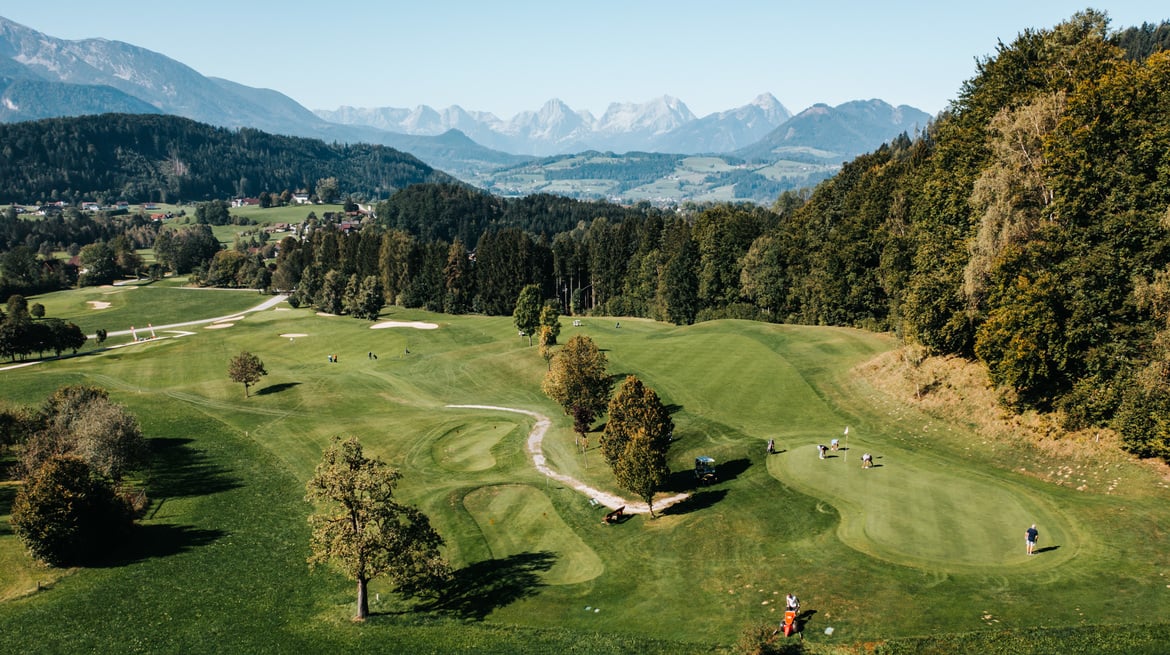 Golf im Aufwind: Warum immer mehr Menschen den Sport (neu) entdecken