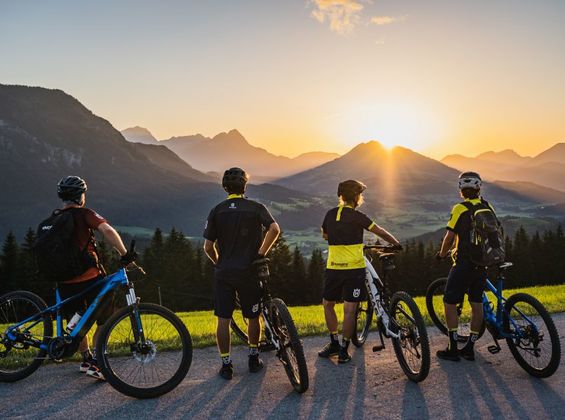 Sonnenuntergang am Bike in der Nationalpark Kalkalpen Region