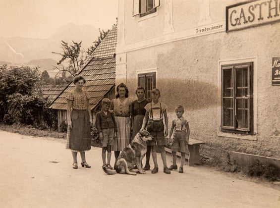 Familie Dilly - alte Generation