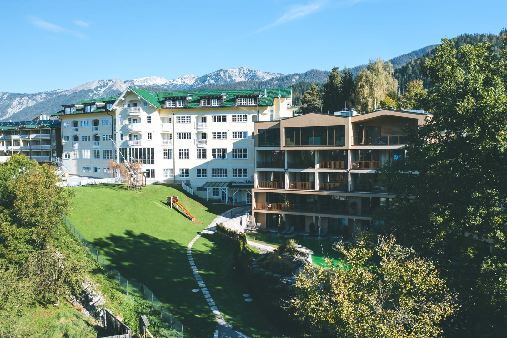 Dilly Resort Sommer Ansicht