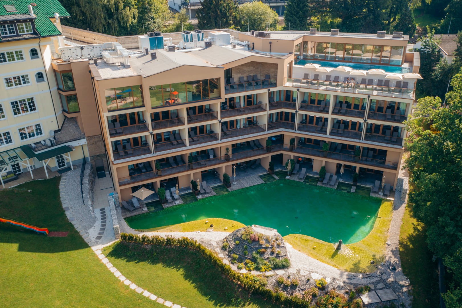 Natur Badeteich (exklusiv bei den SPA Garten Studios/Suiten)