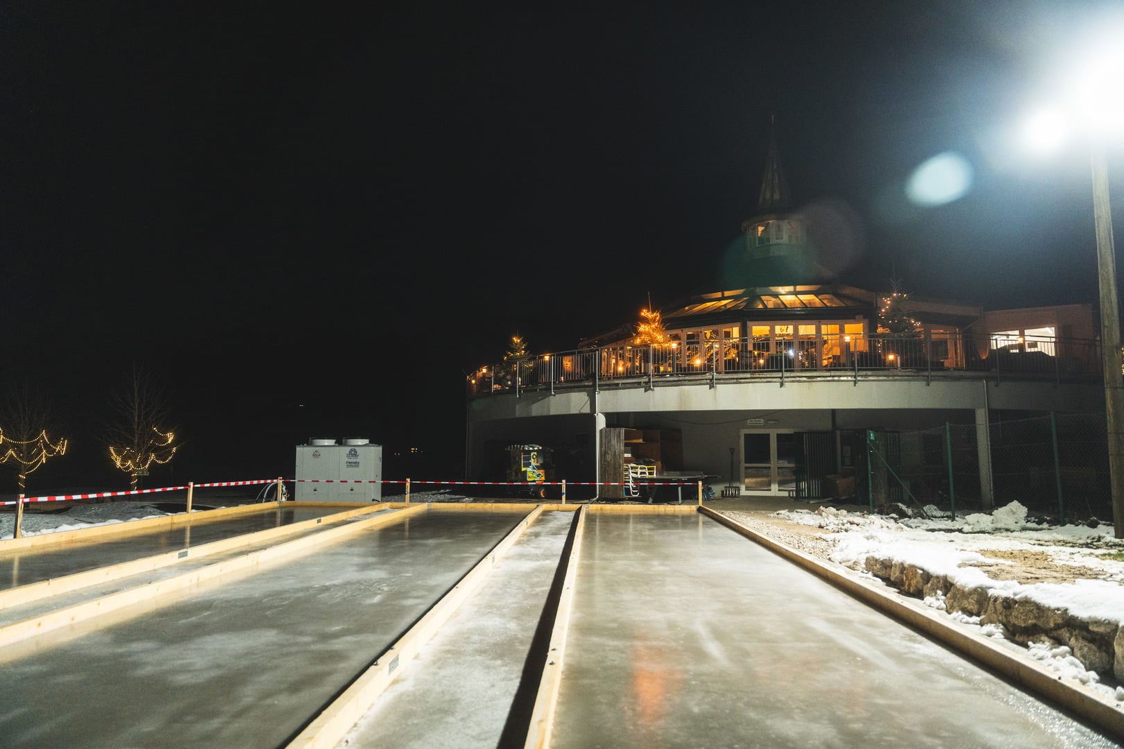 Eisstock schießen im Salettl am Golfplatz
