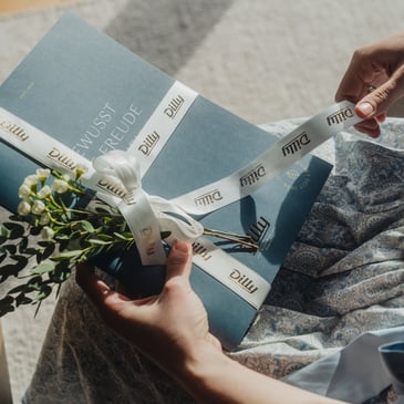 Gift vouchers for a stay at the Hotel Dilly