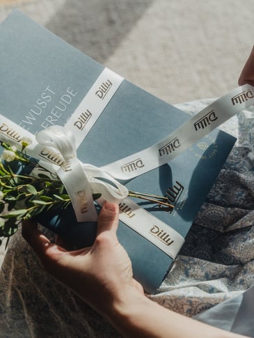Gift vouchers for a stay at the Hotel Dilly