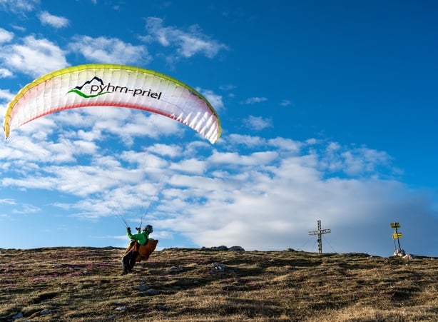 BUNGEE-JUMPING & Paragleiten